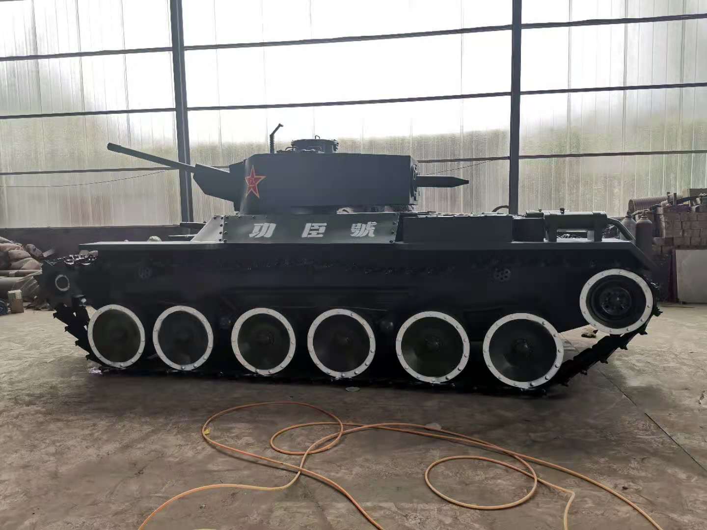 軍事模型零件的拆卸方式有哪些？(圖1)